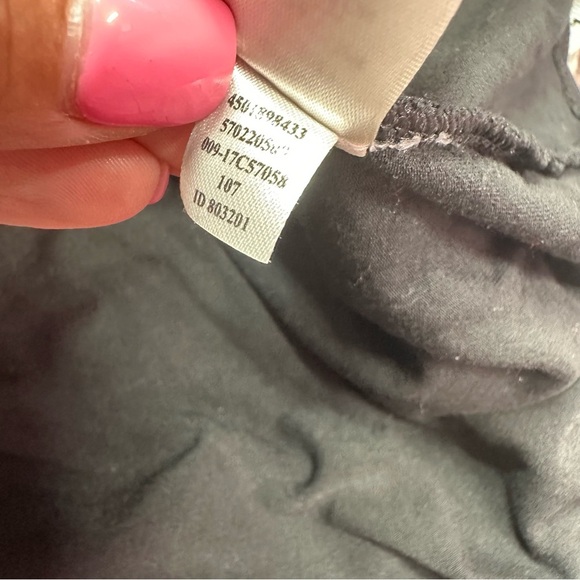 Chico's Black Blouse sheer layer Floral Embroidery tunic sz 1 (M 8) boho - Picture 10 of 12